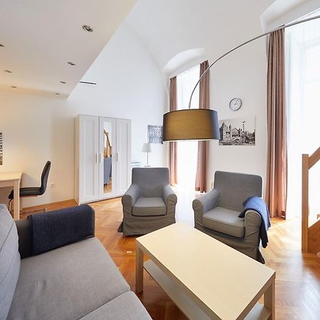 Fewo Oktogon Budapest Ngoại thất bức ảnh