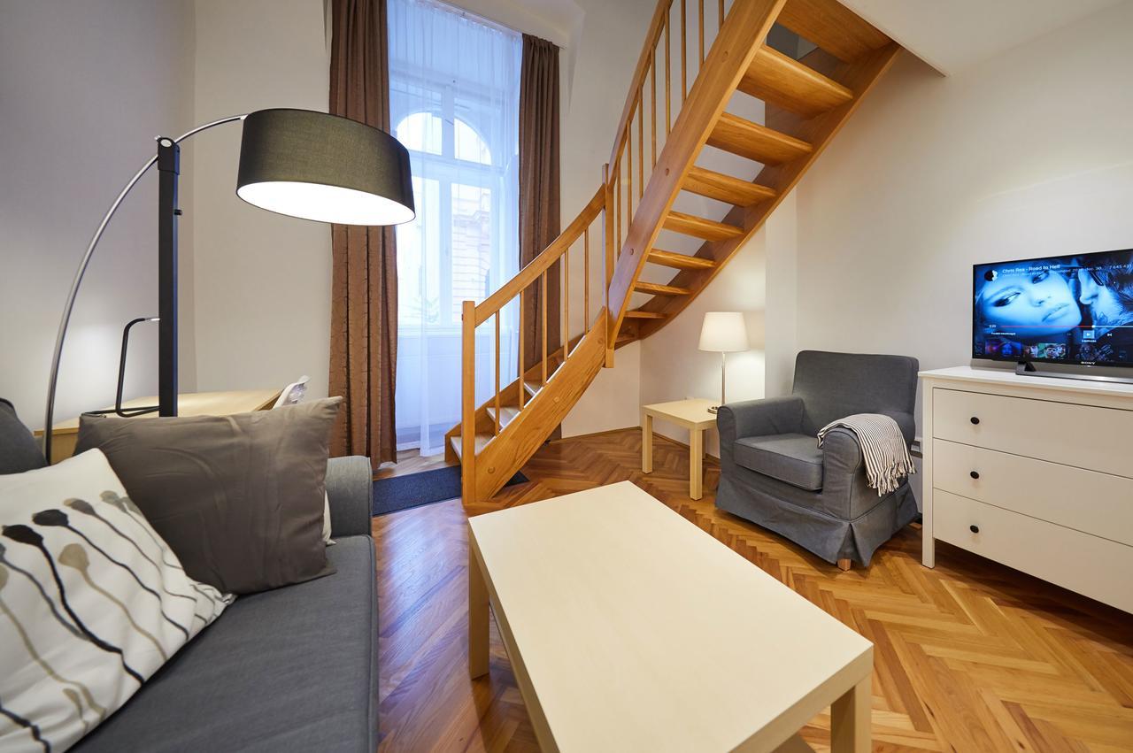 Fewo Oktogon Apartment Budapest Ngoại thất bức ảnh