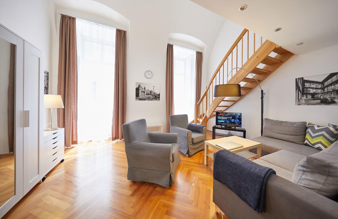 Fewo Oktogon Budapest Ngoại thất bức ảnh