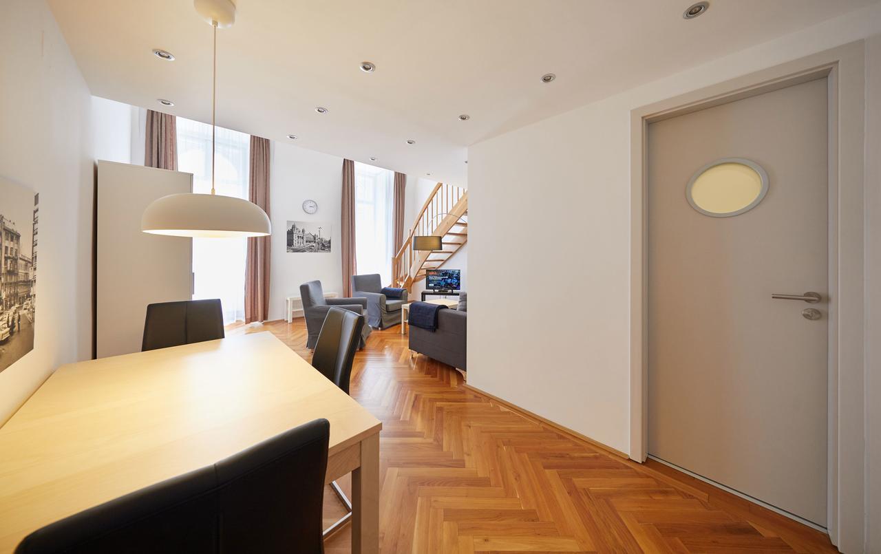 Fewo Oktogon Budapest Ngoại thất bức ảnh